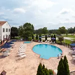 Virginia Crossings Hotel, Tapestry Collection By Hilton 
