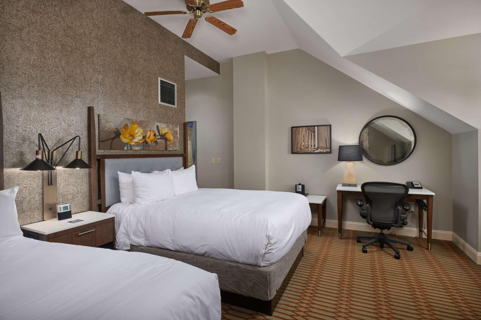 Virginia Crossings Hotel, Tapestry Collection By Hilton Glen Allen