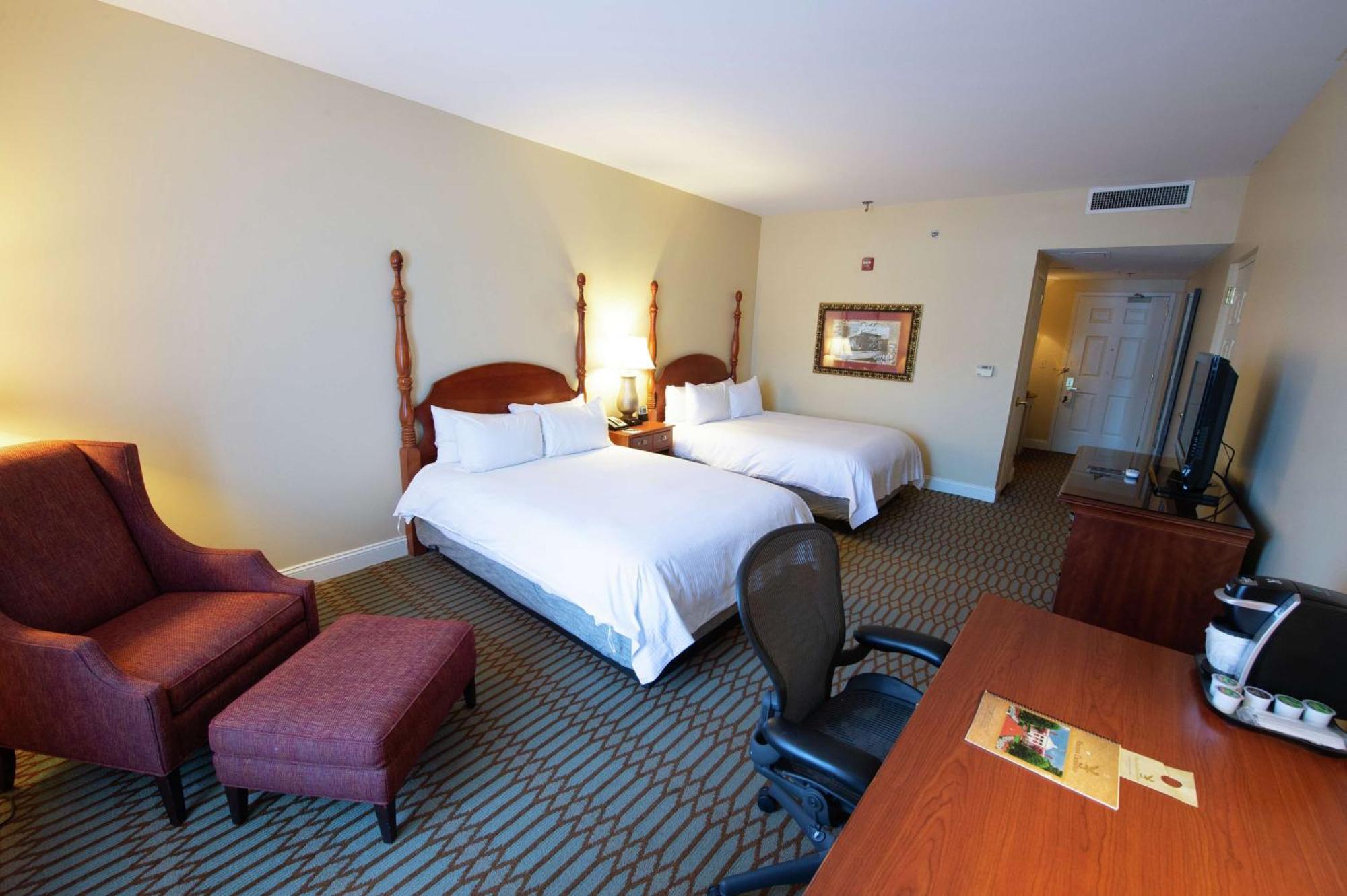 Hotel Virginia Crossings Hotel, Tapestry Collection By Hilton 4*