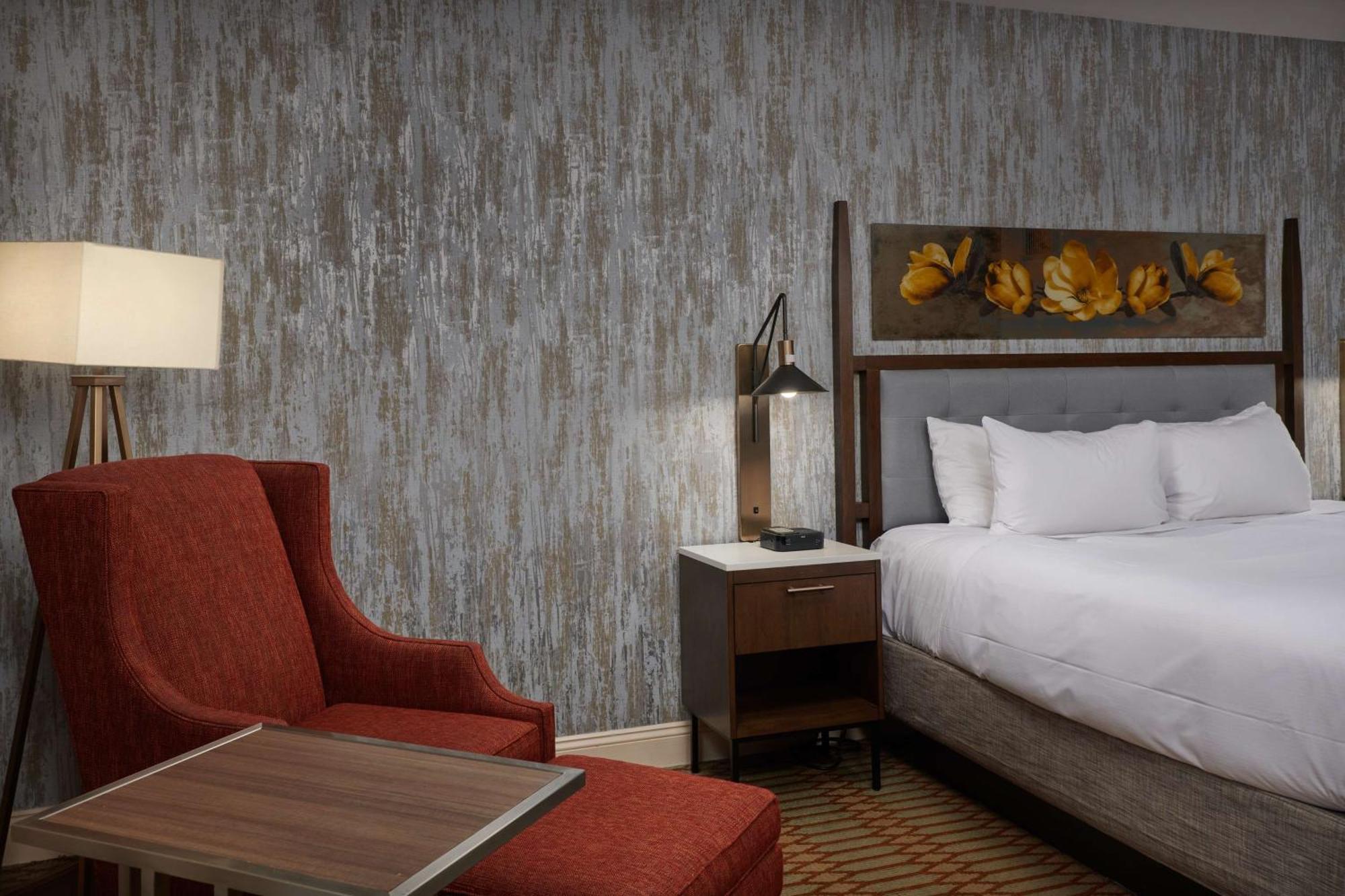 Hotel Virginia Crossings Hotel, Tapestry Collection By Hilton 4*